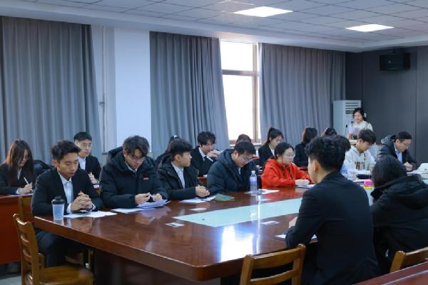 园林与林学院召开团属学生组织2025年下半年述职评议会