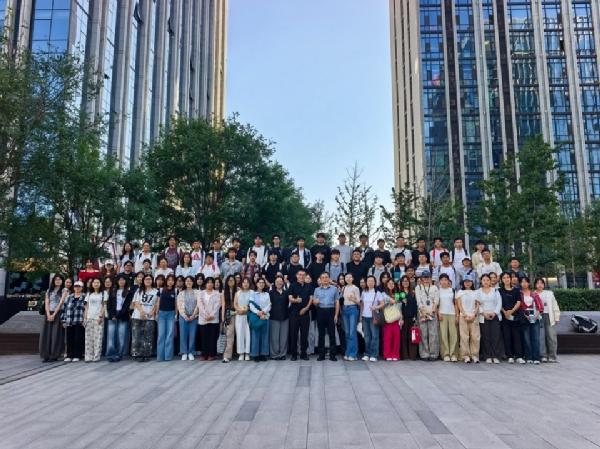 园林与林学院与北京甲板智慧科技有限公司共建研究生联合培养基地
